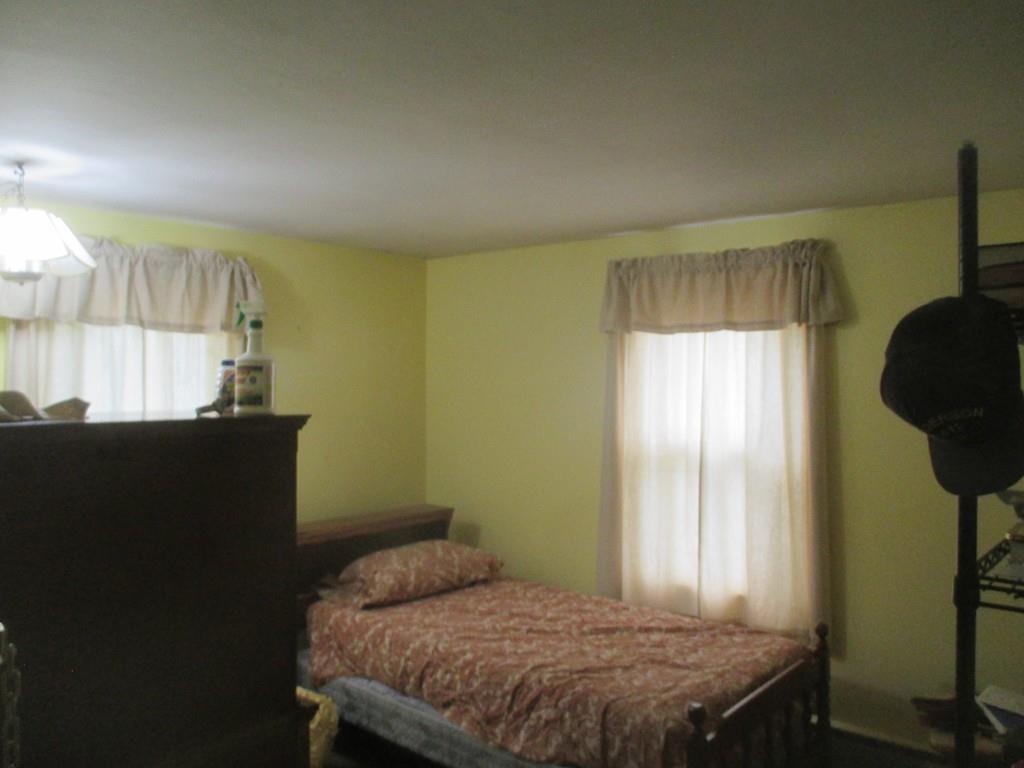 58 Glencoe Street Springfield, MA 01104 - Photo 15 of 19