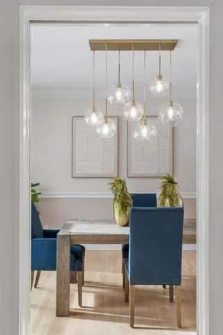 $900,000 | 16105 37th Avenue North, Plymouth, MN 55446