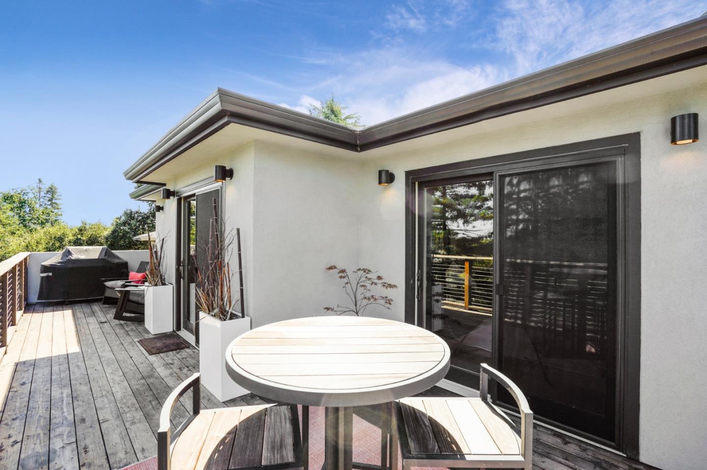313 Oakview Drive San Carlos, CA 94070 - Photo 23 of 47 a bathroom with a toilet a sink and shower