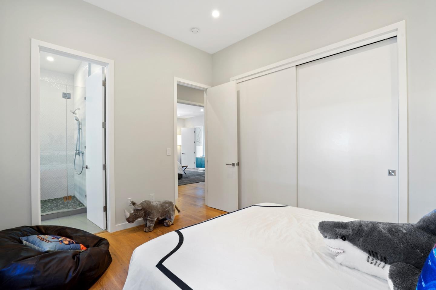 313 Oakview Drive San Carlos, CA 94070 - Photo 29 of 47 a bedroom with a bed and a window