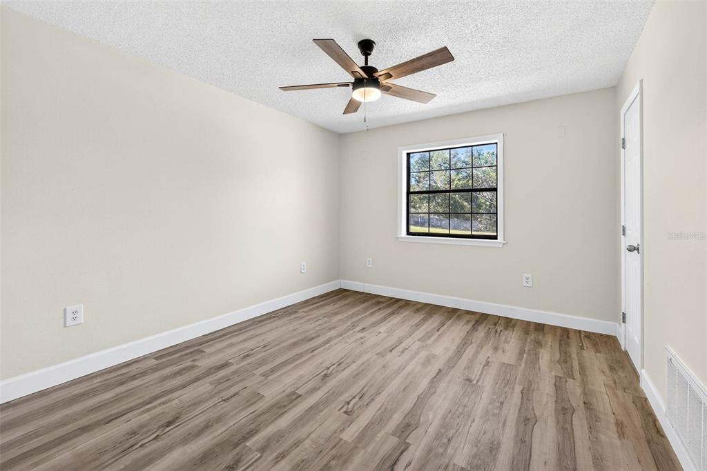 14252 Trinity Road Brooksville, FL 34614 - Photo 12 of 27