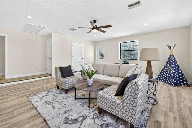 $4,495 | 14252 Trinity Road, Brooksville, FL 34614