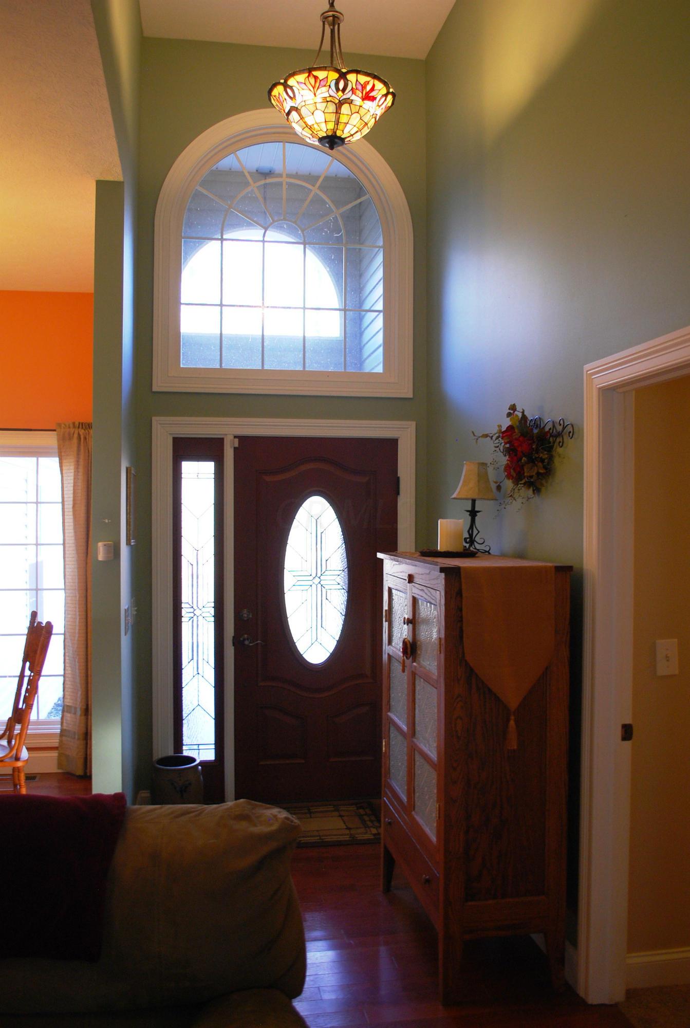 4601 Hopewell Church Road Southwest Lancaster, OH 43130 - Photo 2 of 19 Gallery Image 2
