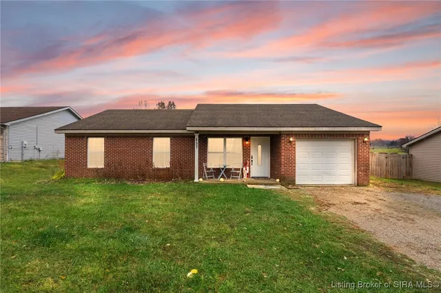 $224,900 | 657 Heuser Street Northeast, Palmyra, IN 47164