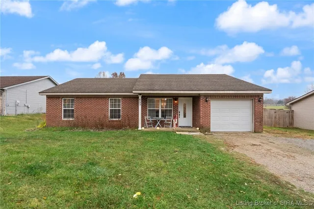 $223,500 | 657 Heuser Street Northeast, Palmyra, IN 47164
