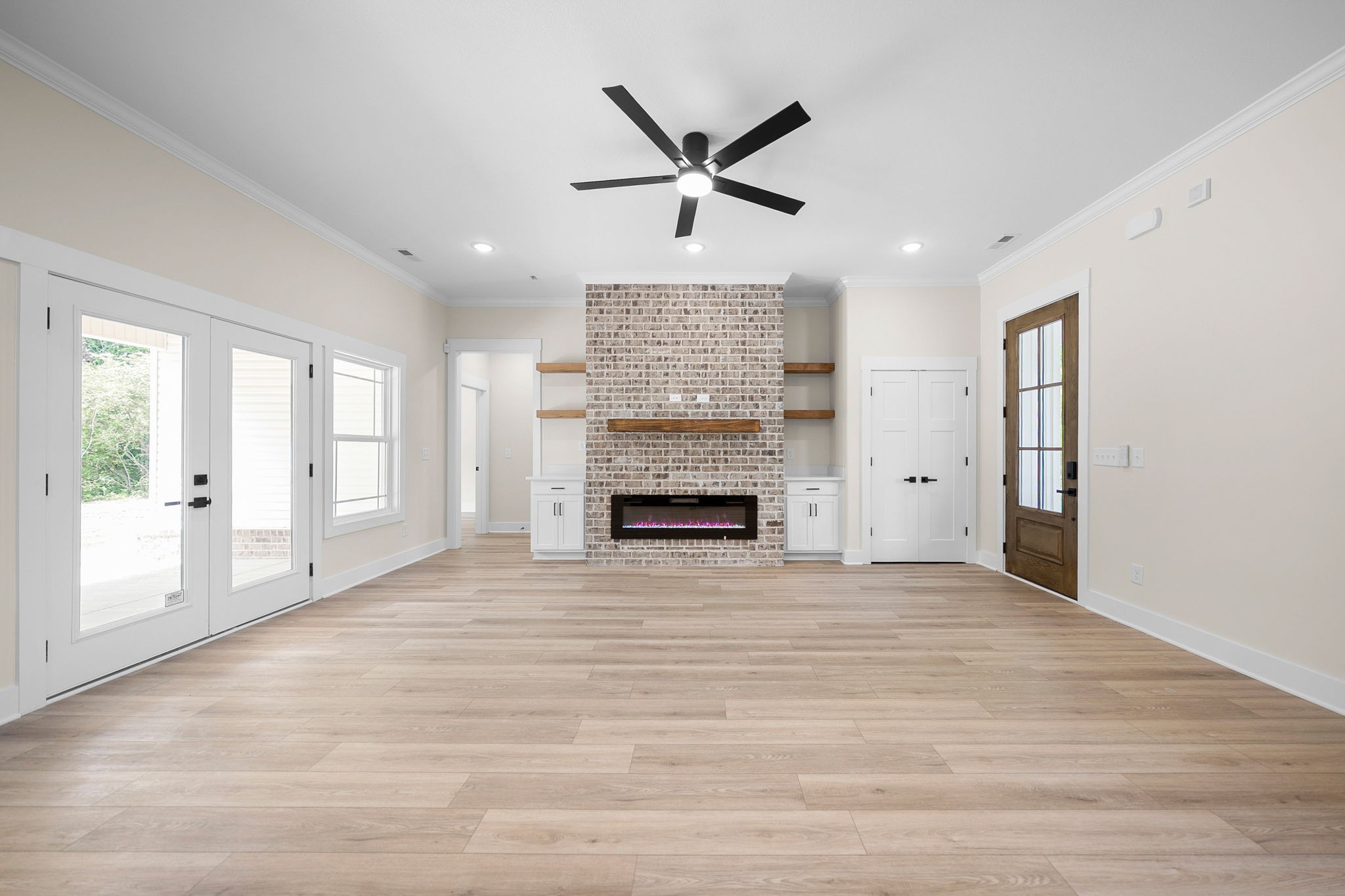 1932 River Road Clarksville, TN 37040 - Photo 9 of 46 Gallery Image 9