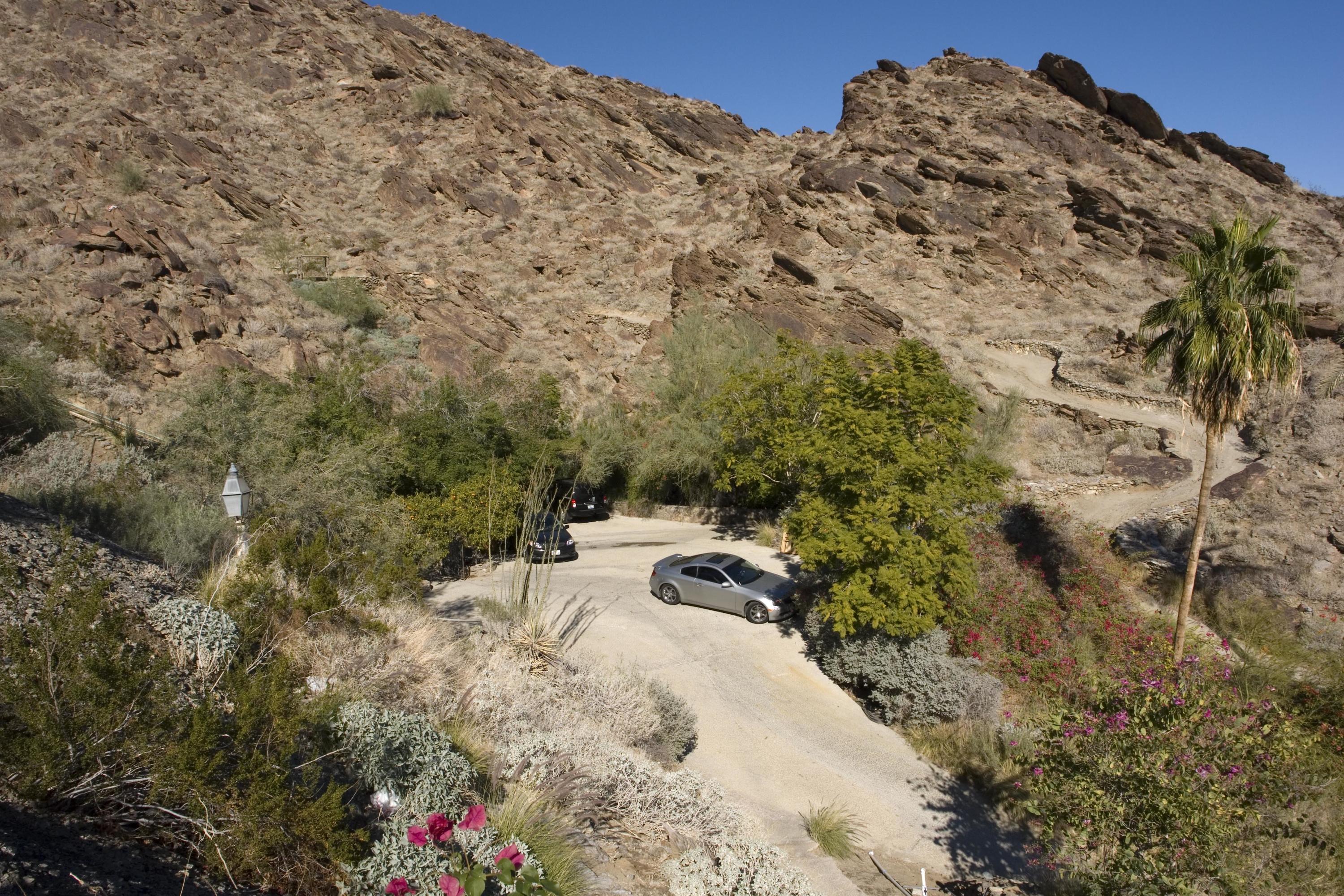 252 Ridge Road Palm Springs, CA 92264 - Photo 3 of 53 3