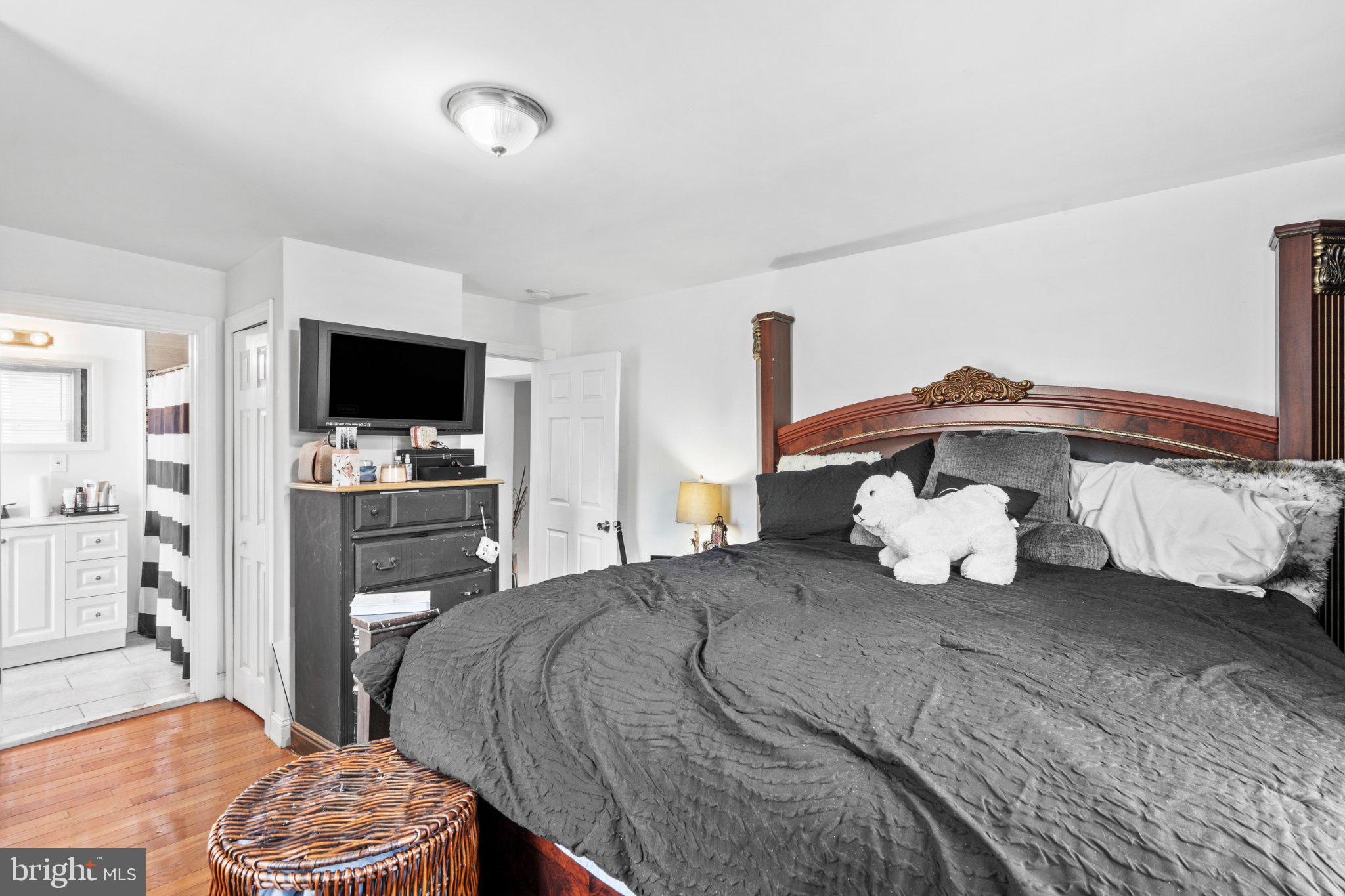242 Church Road Elkins Park, PA 19027 - Photo 17 of 29 Cozy retreat with modern charm.