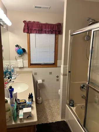 $2,200 | 3130 Sheeler Avenue, Unit 3130, Waukegan, IL 60085