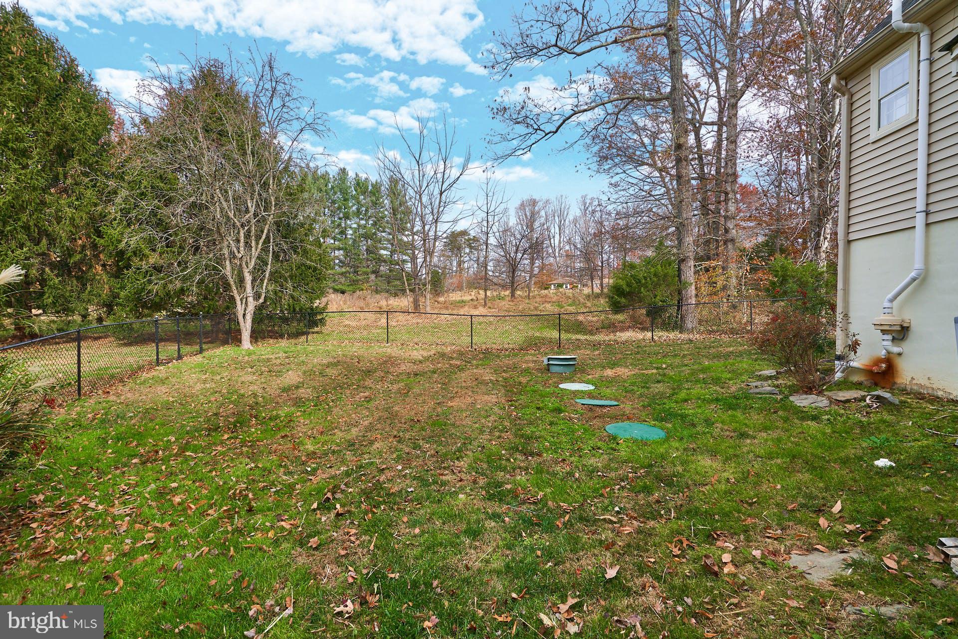 6708 River Road Manassas, VA 20111 - Photo 35 of 39 Fenced Yard