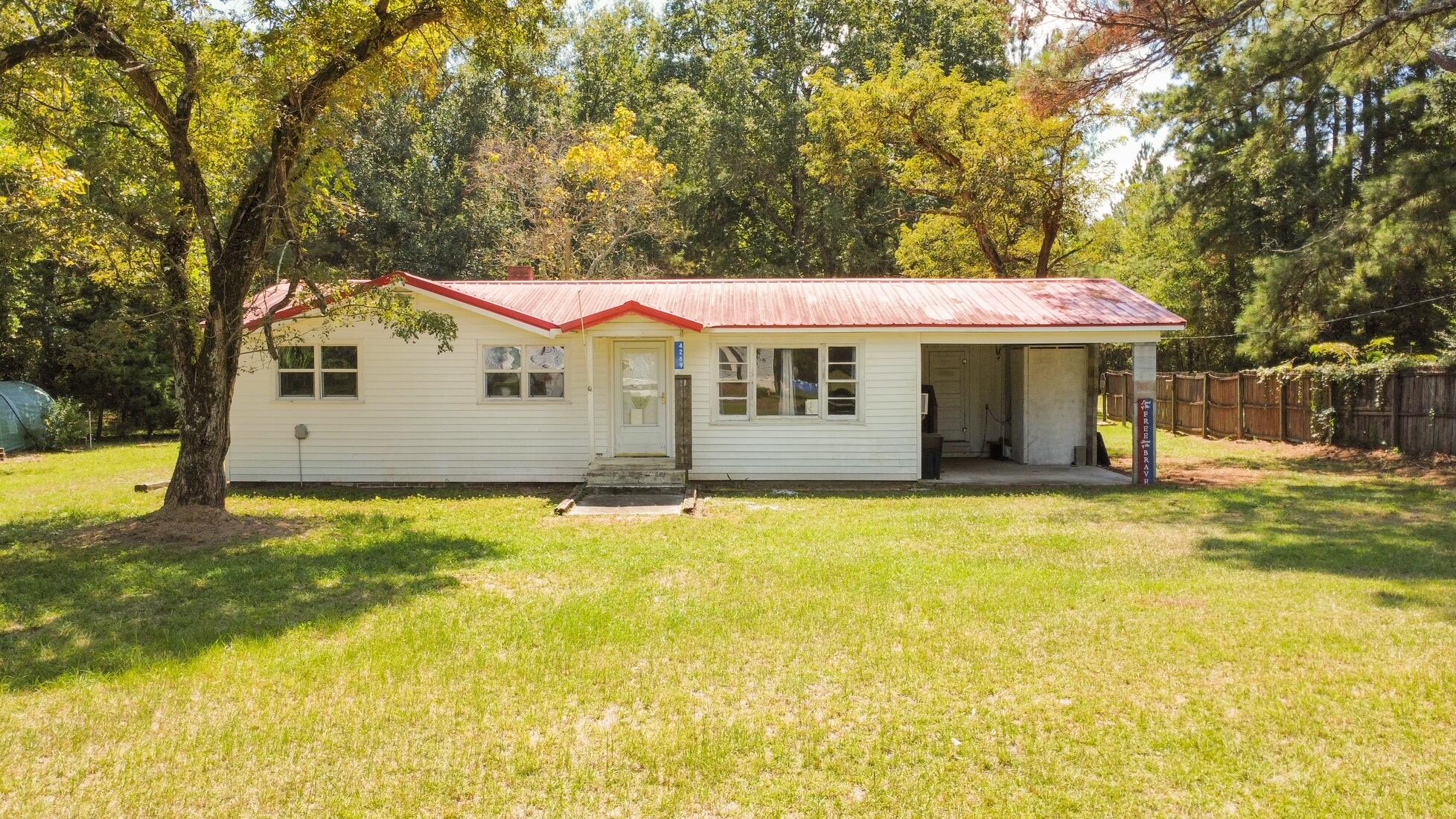 4269 Beulah Road Smoaks, SC 29481 - Photo 2 of 26 image16