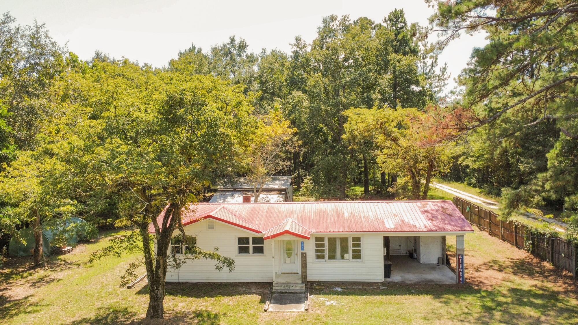 4269 Beulah Road Smoaks, SC 29481 - Photo 3 of 26 image14