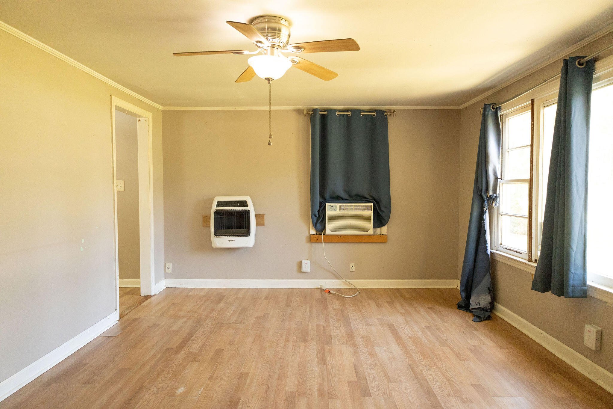 4269 Beulah Road Smoaks, SC 29481 - Photo 8 of 26 3T6A4737