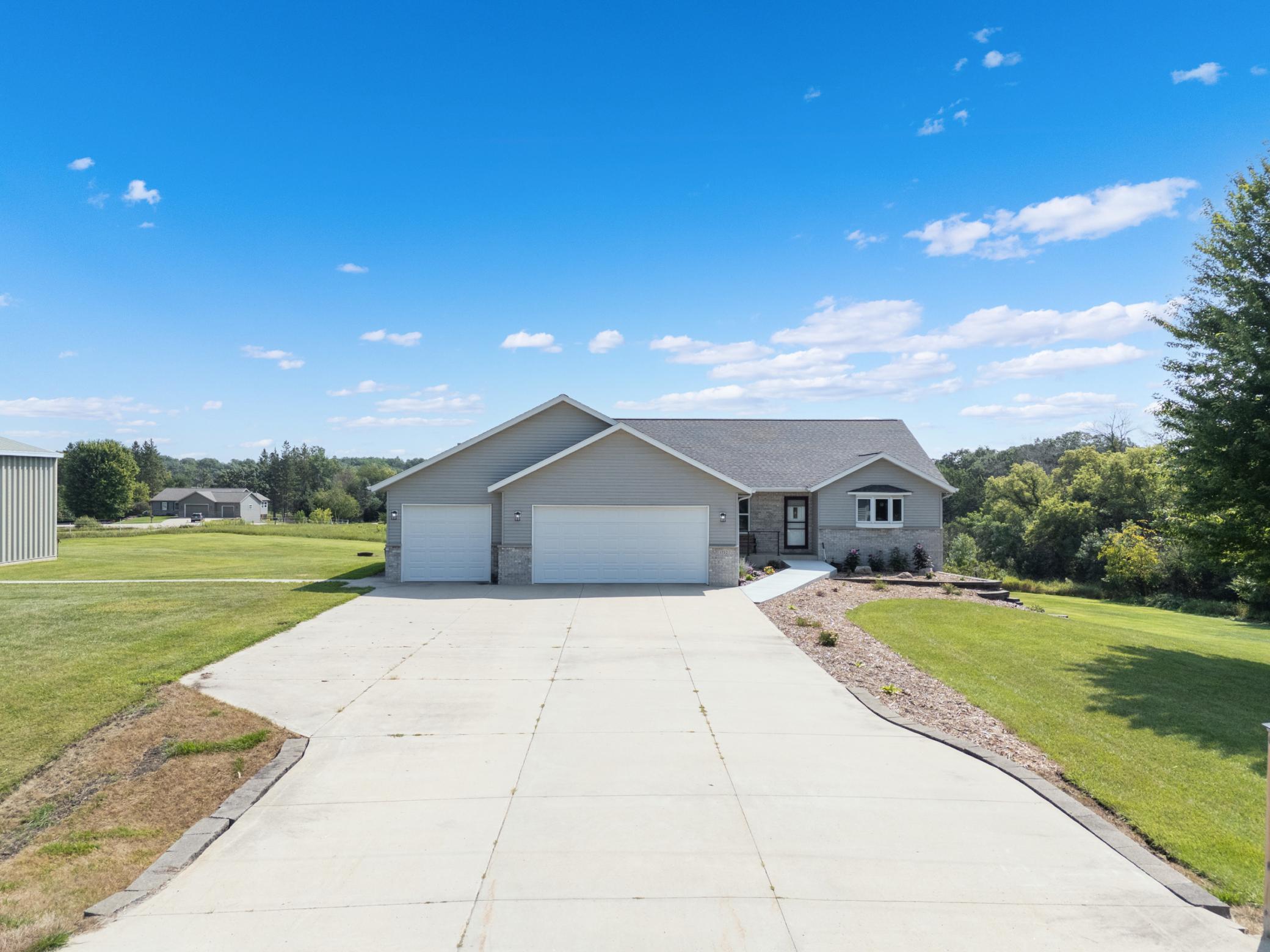 1752 60th Avenue Southeast Rochester, MN 55904 - Photo 1 of 52 Gallery Image 1
