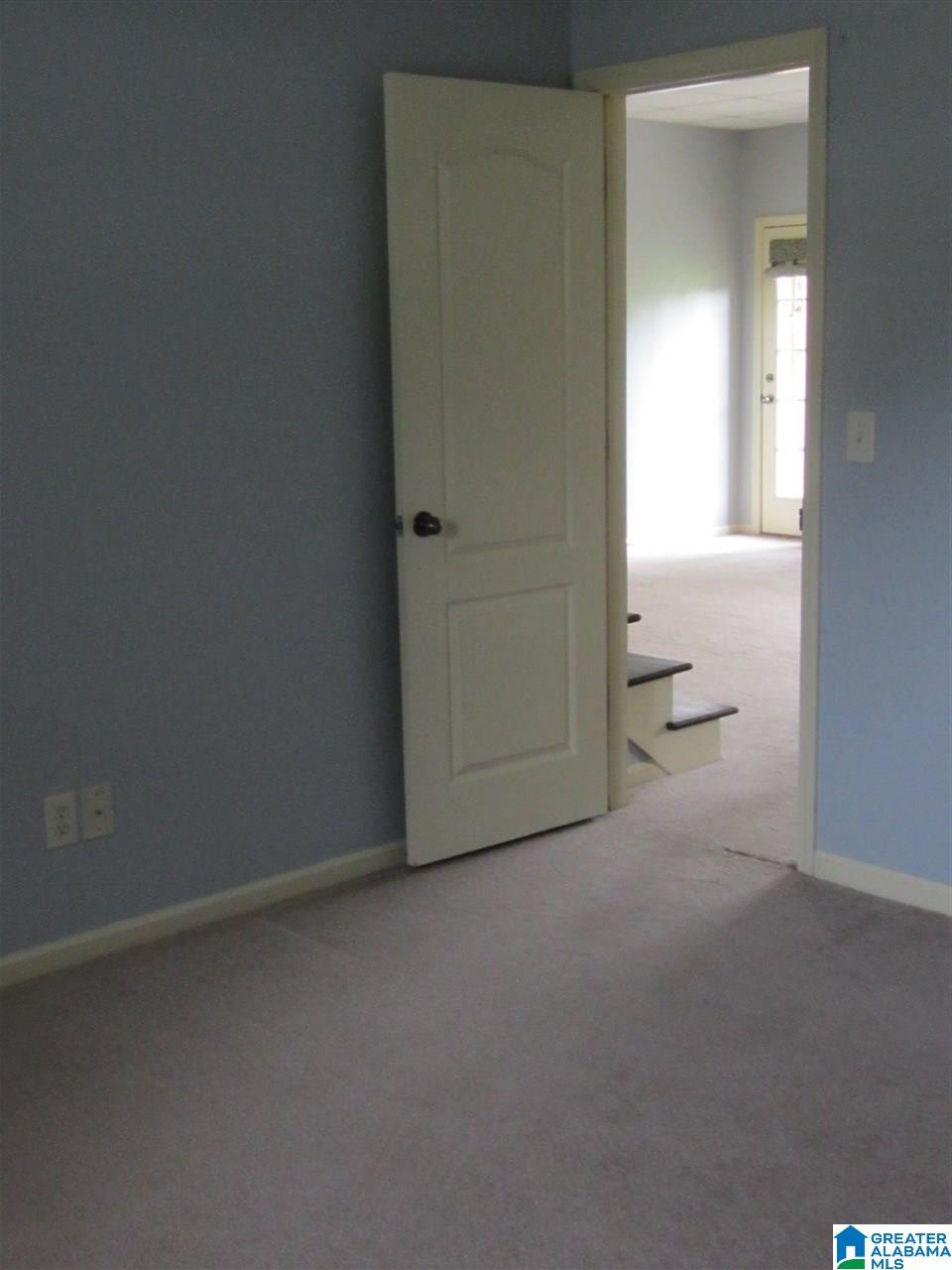 705 Ridgefield Circle Odenville, AL 35120 - Photo 30 of 36