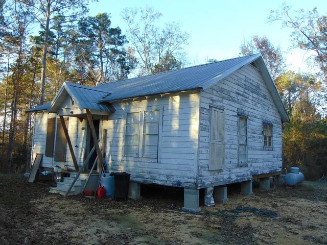 $135,000 | 7055 King Road, Wesson, MS 39191