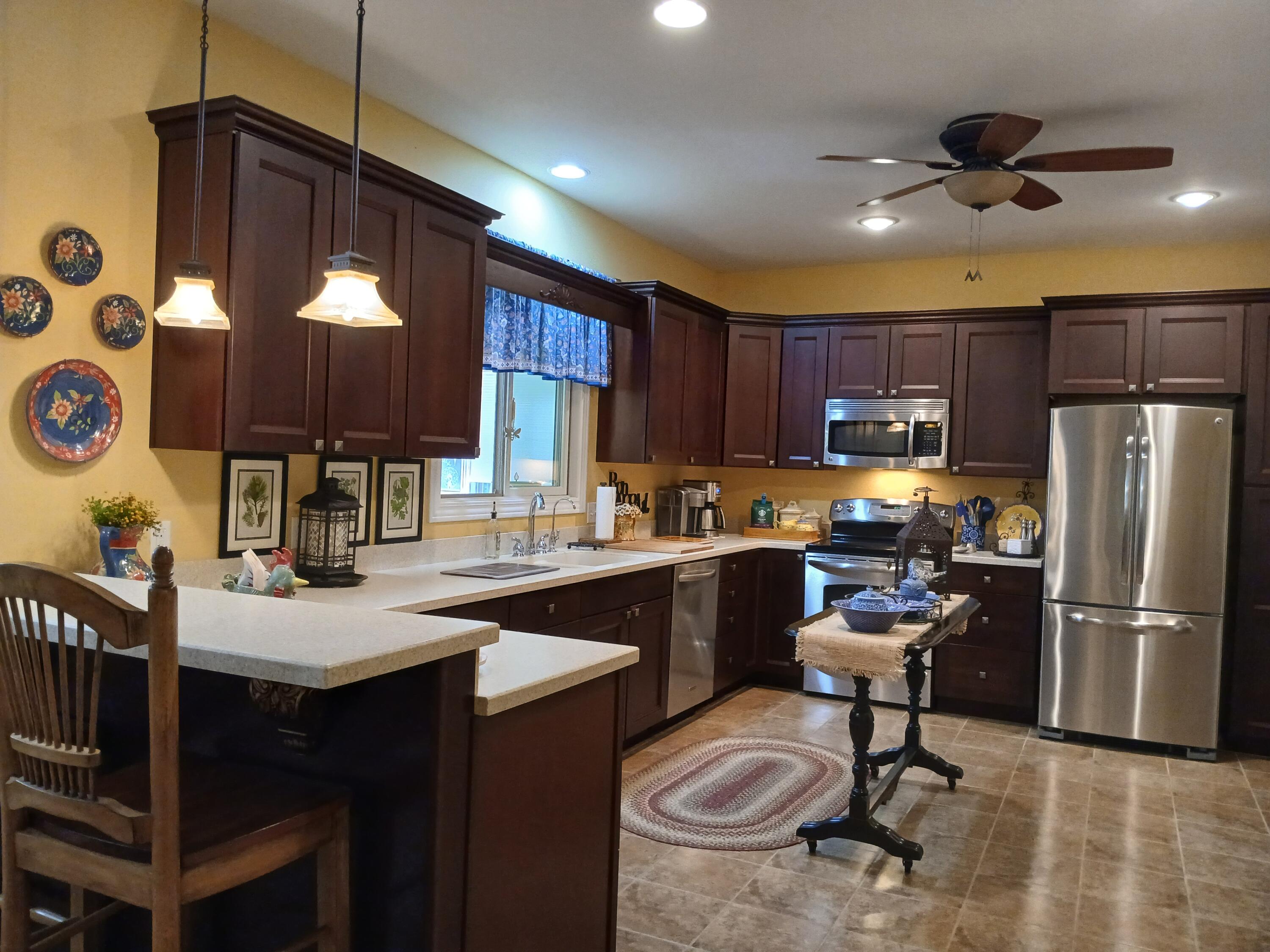 5376 West Oak Point Road Ludington, MI 49431 - Photo 11 of 43 Kitchen