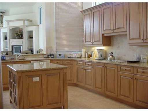 6532 Landings Court Boca Raton, FL 33496 - Photo 6 of 15 Kitchen