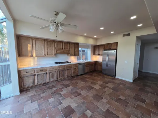$929,000 | 7826 Barstow Street, Ventura, CA 93004