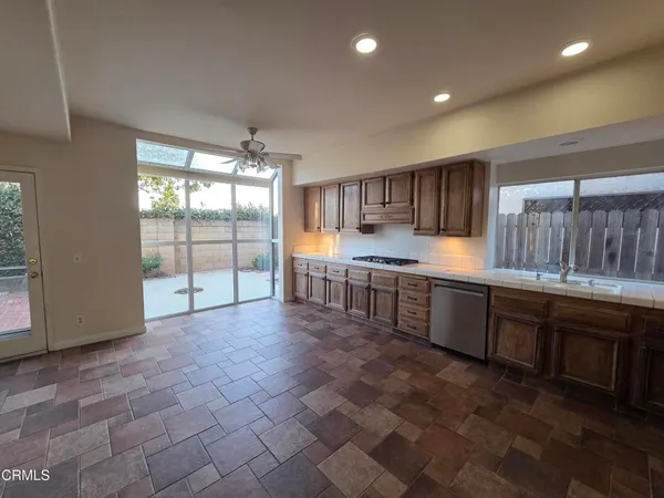 $929,000 | 7826 Barstow Street, Ventura, CA 93004