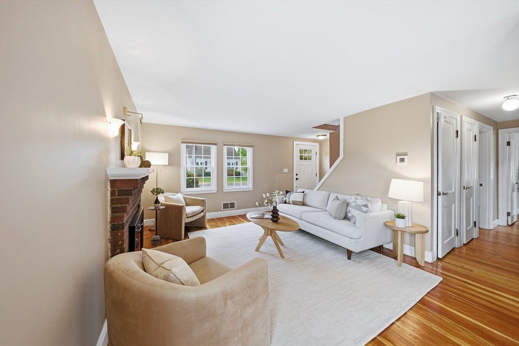 28 Myopia Road Stoneham, MA 02180 - Photo 8 of 42
