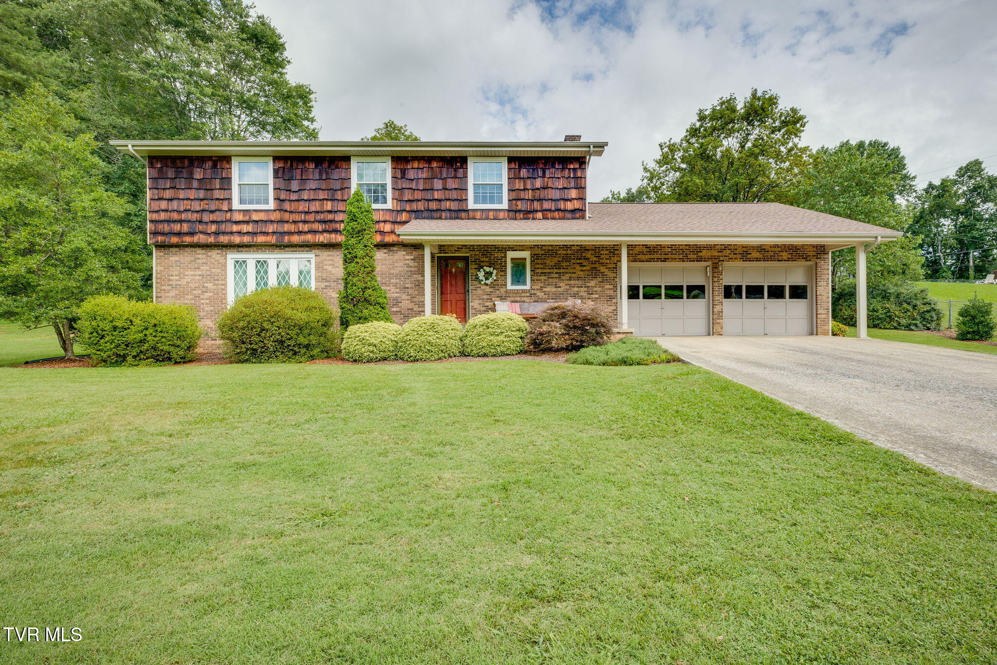 1130 Fall Creek Road Kingsport, TN 37664 - Photo 1 of 55 01-1130 Fall Creek Rd