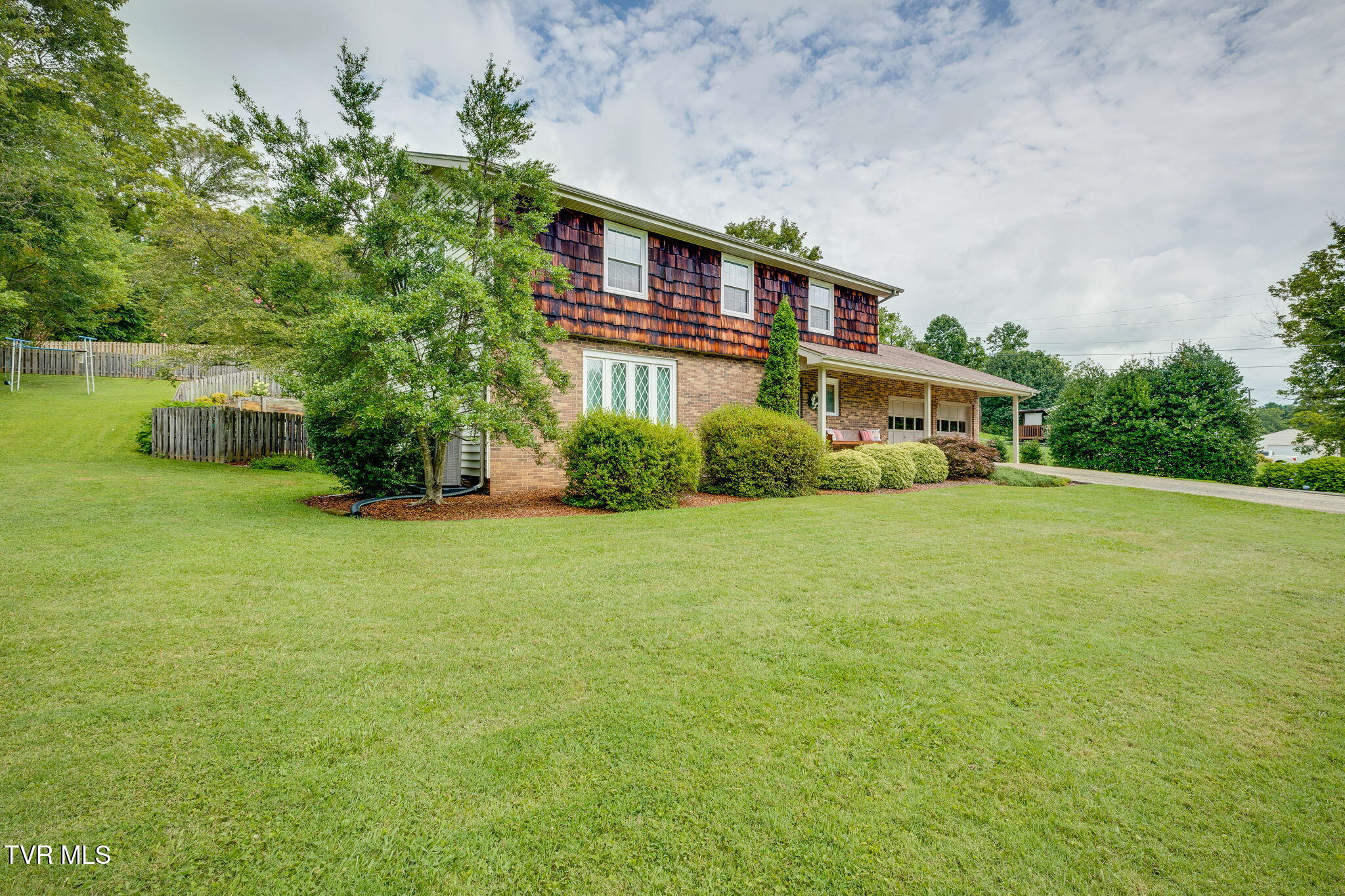 1130 Fall Creek Road Kingsport, TN 37664 - Photo 7 of 55 10-1130 Fall Creek Rd