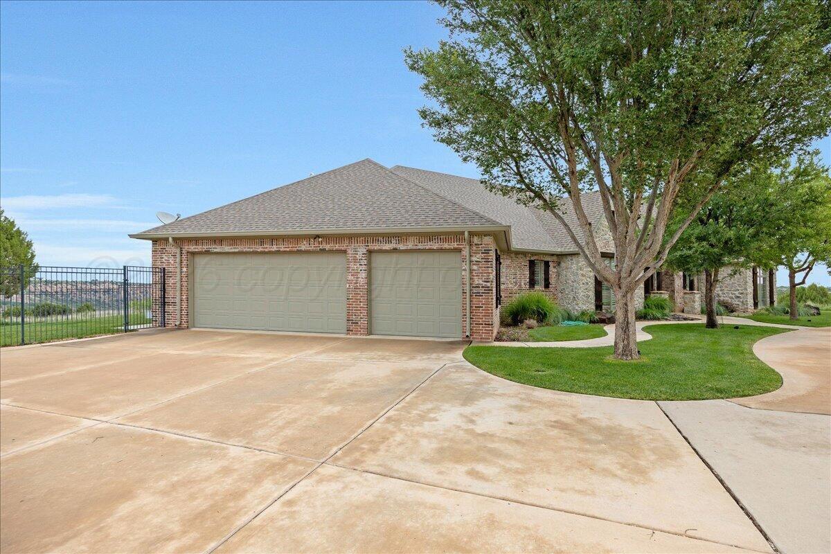 103 Ranch Parkway Canyon, TX 79015 - Photo 43 of 104 43-3 Car Garage