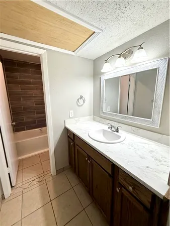 $1,050 | 2000 Kazmeier, Unit 31, Bryan, TX 77802