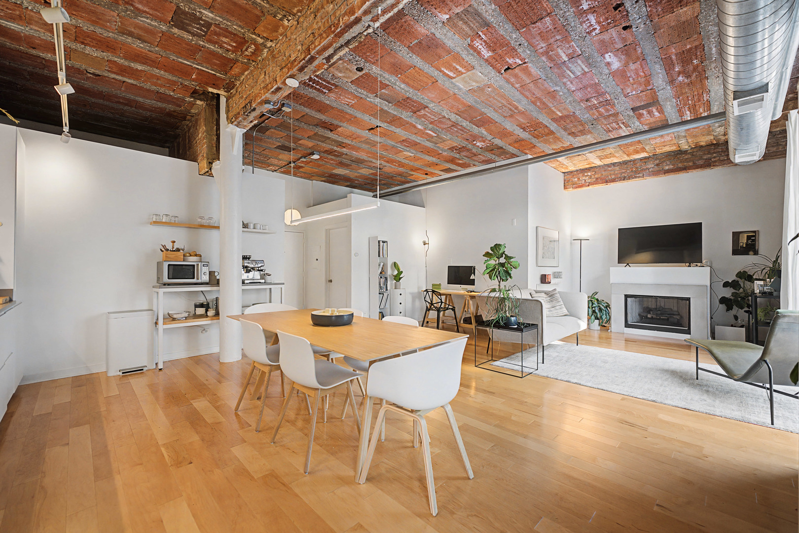 222 South Racine Avenue, Unit 306 Chicago, IL 60607 - Photo 5 of 22