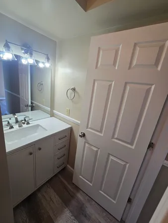 $239,000 | 4311 East Wonder Lake Road, Wonder Lake, IL 60097