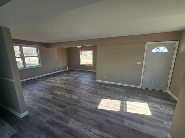 $239,000 | 4311 East Wonder Lake Road, Wonder Lake, IL 60097