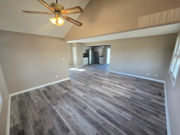 $239,000 | 4311 East Wonder Lake Road, Wonder Lake, IL 60097
