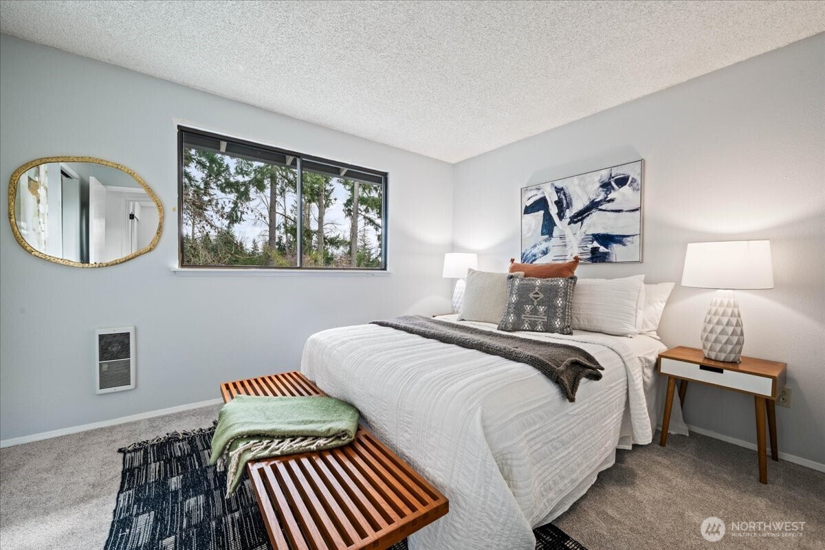 10901 Northeast 151st Street Bothell, WA 98011 - Photo 11 of 28