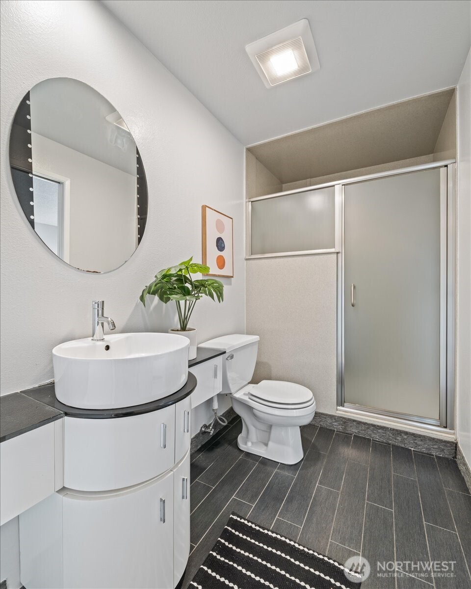 10901 Northeast 151st Street Bothell, WA 98011 - Photo 13 of 28