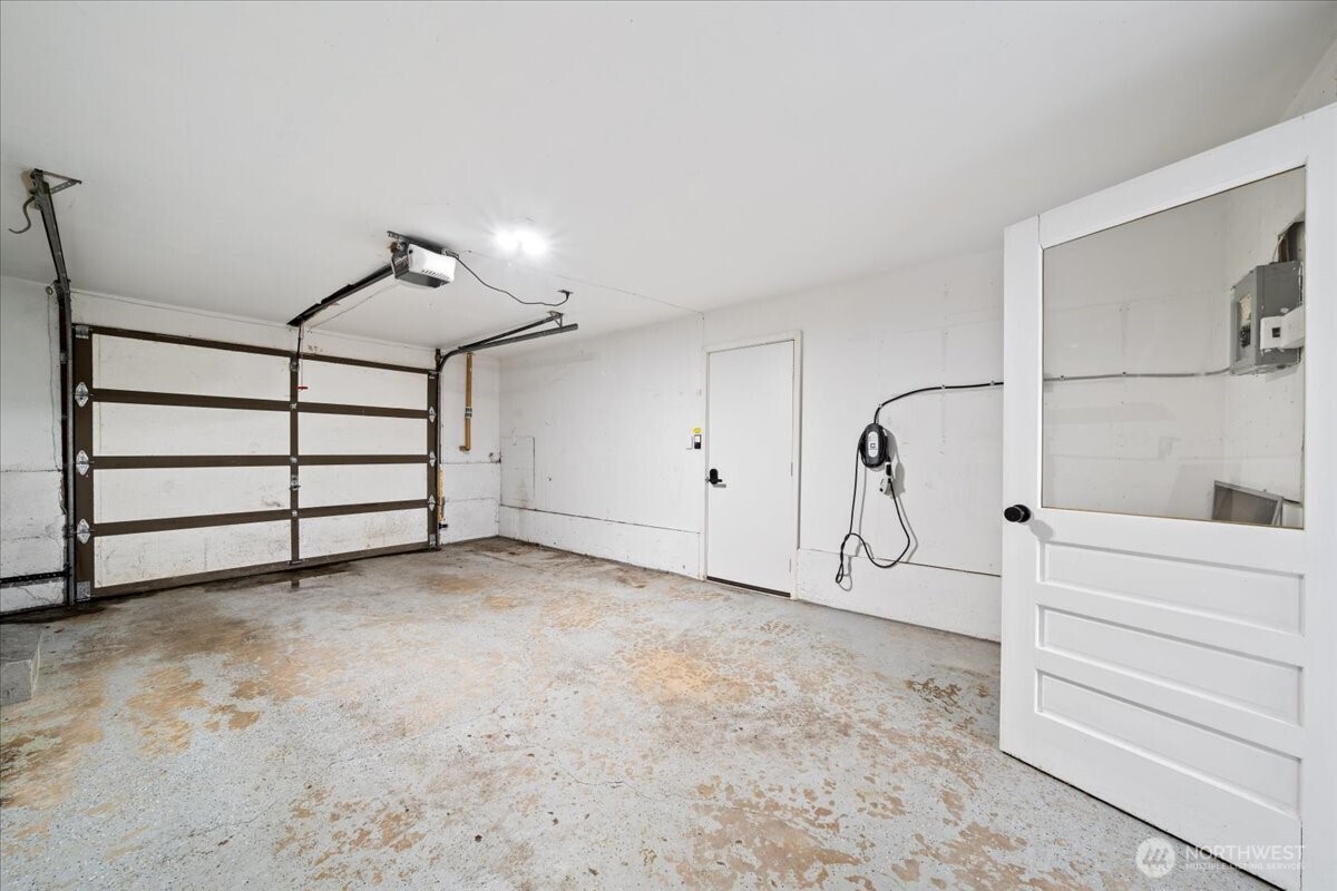 10901 Northeast 151st Street Bothell, WA 98011 - Photo 21 of 28