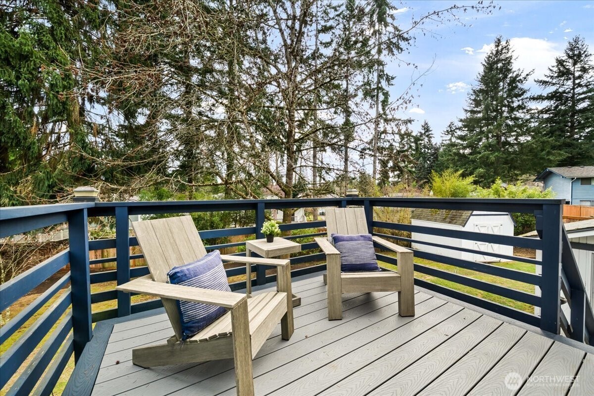 10901 Northeast 151st Street Bothell, WA 98011 - Photo 22 of 28