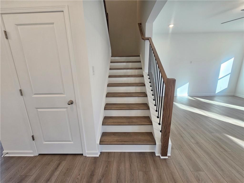 252 Silverleaf Trail Bethlehem, GA 30620 - Photo 9 of 31 a view of entryway with wooden floor