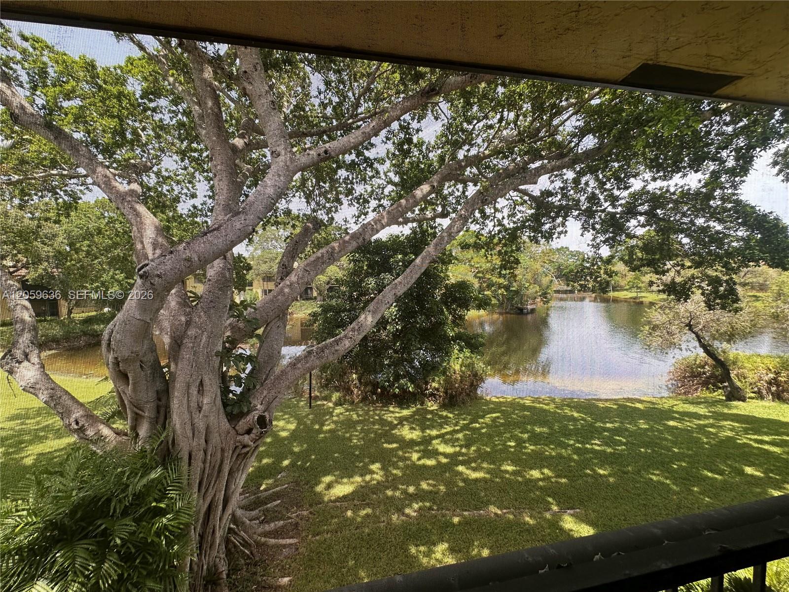 818 Southwest 9th St Circle, Unit 203 Boca Raton, FL 33486 - Photo 9 of 24
