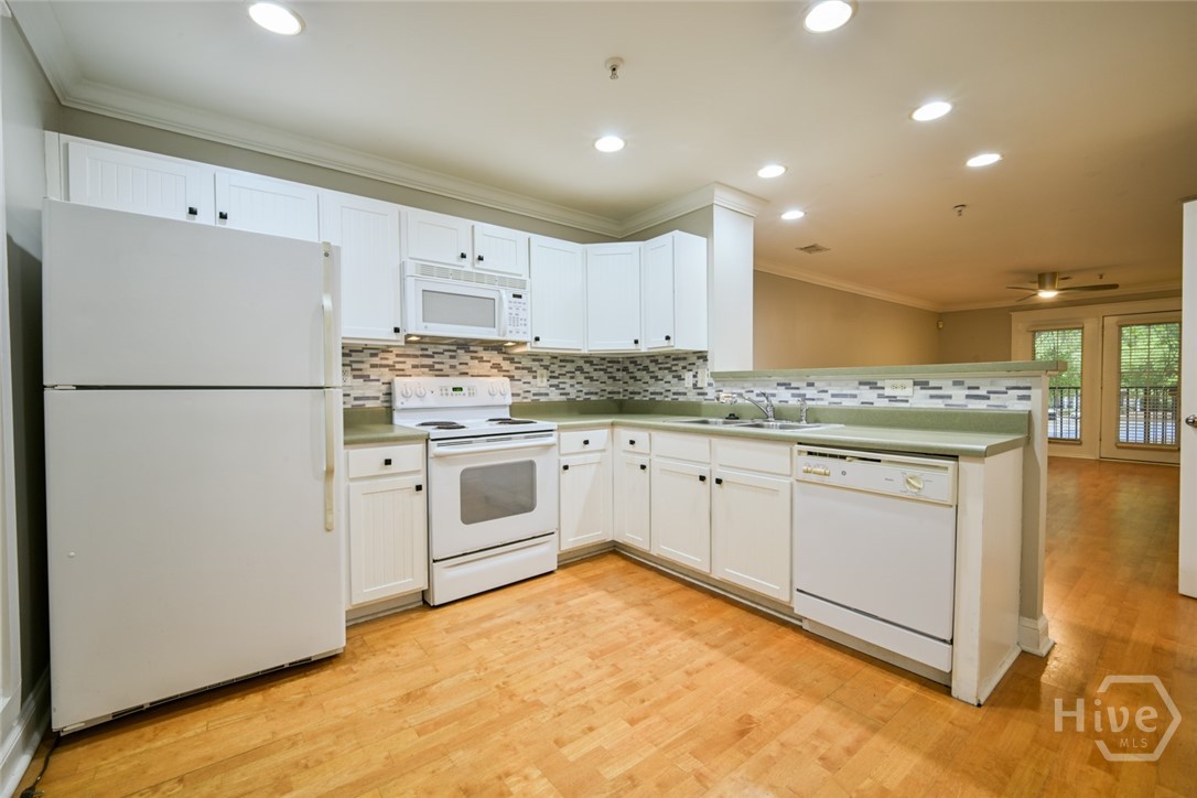 1035 South Barnett Shoals Road, Unit 131 Athens, GA 30605 - Photo 10 of 36 Gallery Image 10
