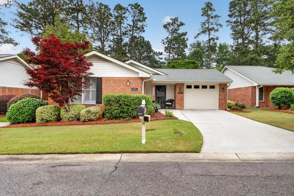 $290,000 | 618 Clarendon Place, Aiken, SC 29801