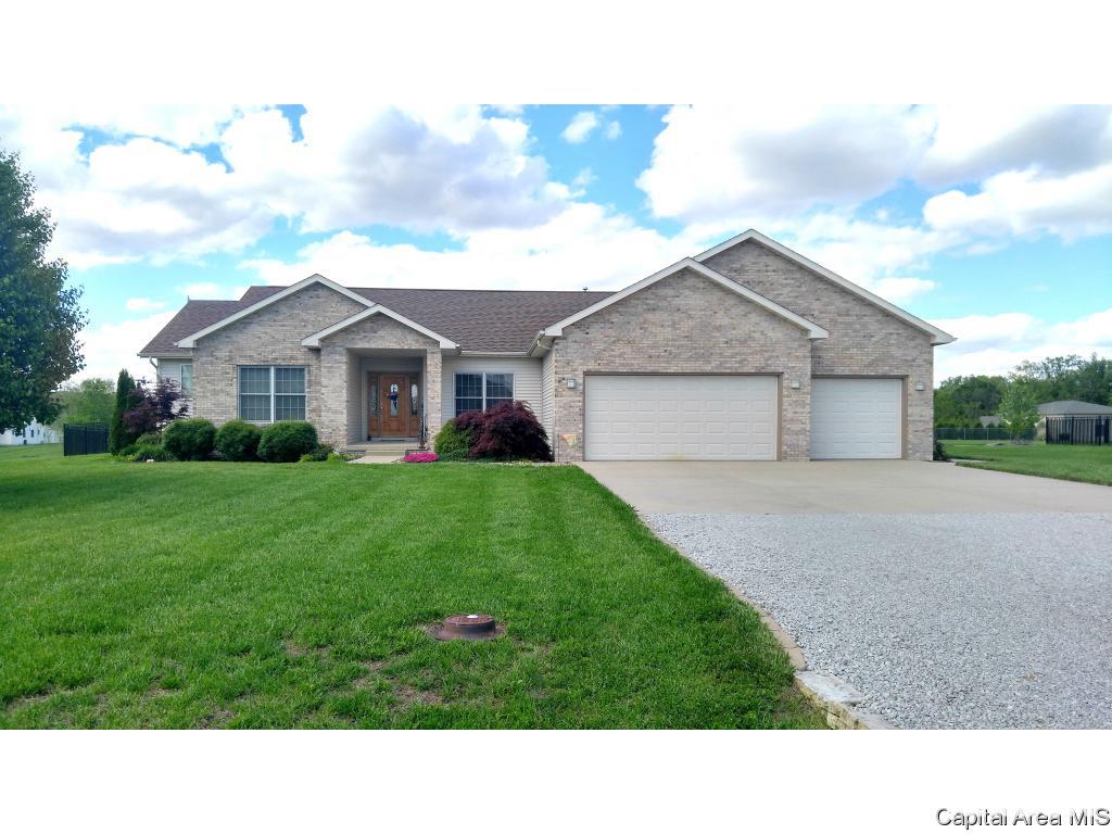 335 Bourbon Street Springfield, IL 62707 - Photo 1 of 23 Gallery Image 1