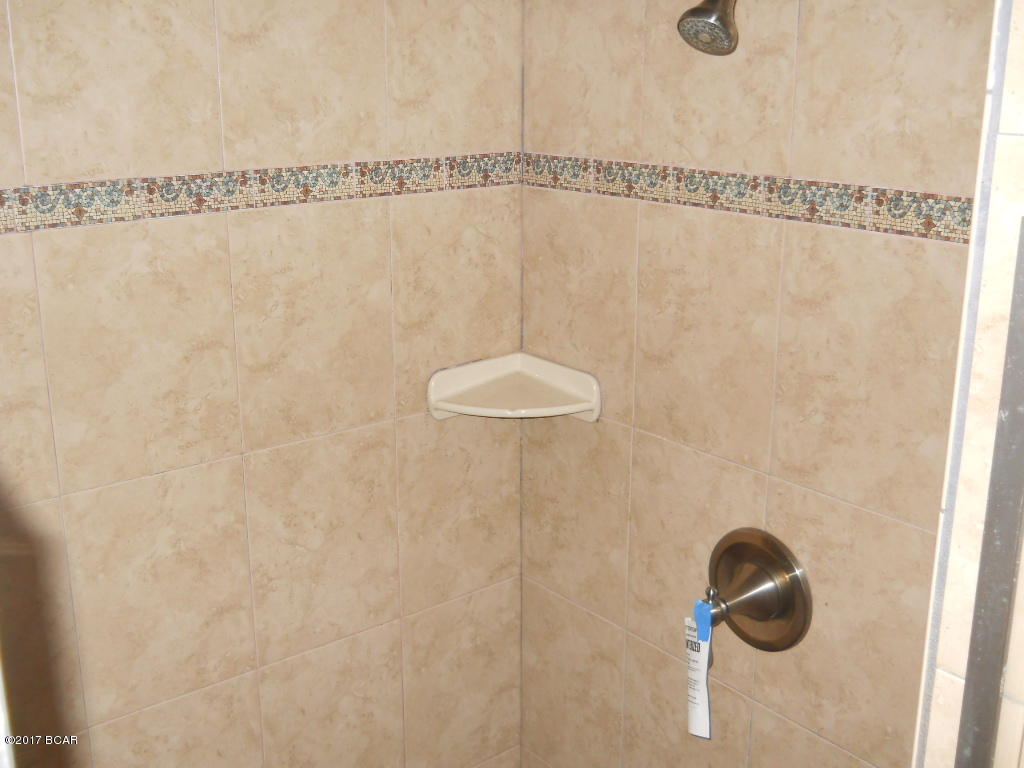 3789 Holmes Valley Road Vernon, FL 32462 - Photo 12 of 20 Gallery Image 12