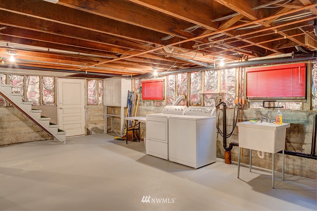 121 North 75th Street Seattle, WA 98103 - Photo 11 of 15