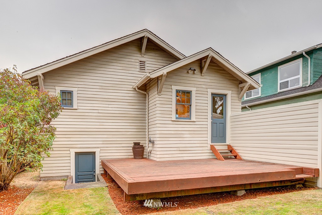 121 North 75th Street Seattle, WA 98103 - Photo 12 of 15