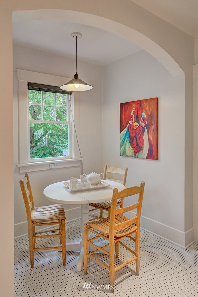 121 North 75th Street Seattle, WA 98103 - Photo 5 of 15