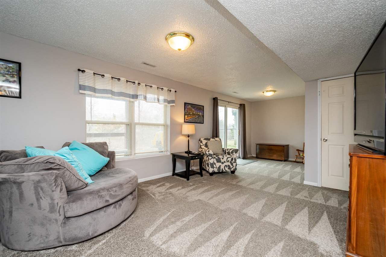 2283 Holiday Road Coralville, IA 52241 - Photo 18 of 23 Gallery Image 18
