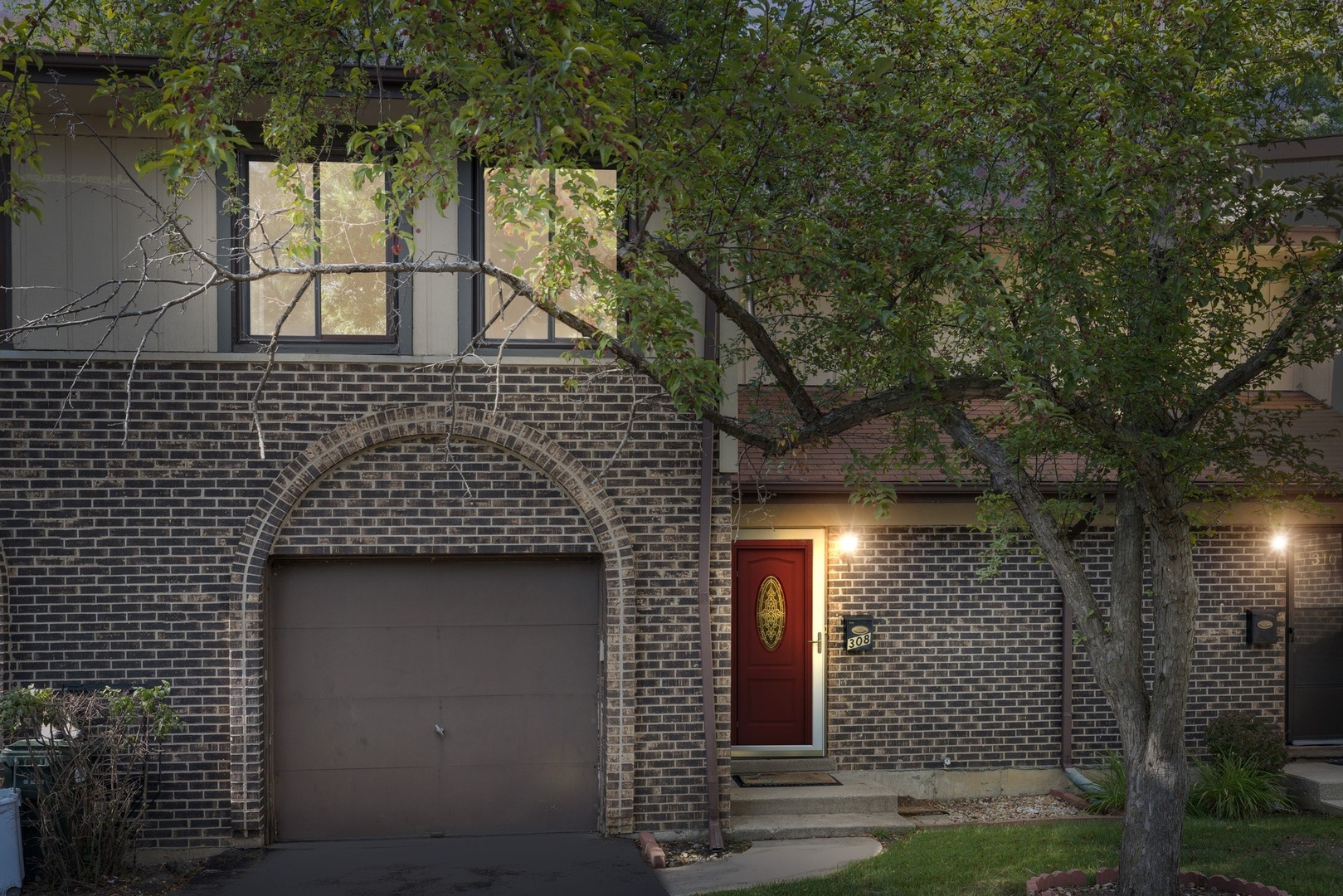 308 East Rimini Court Palatine, IL 60067 - Photo 2 of 16