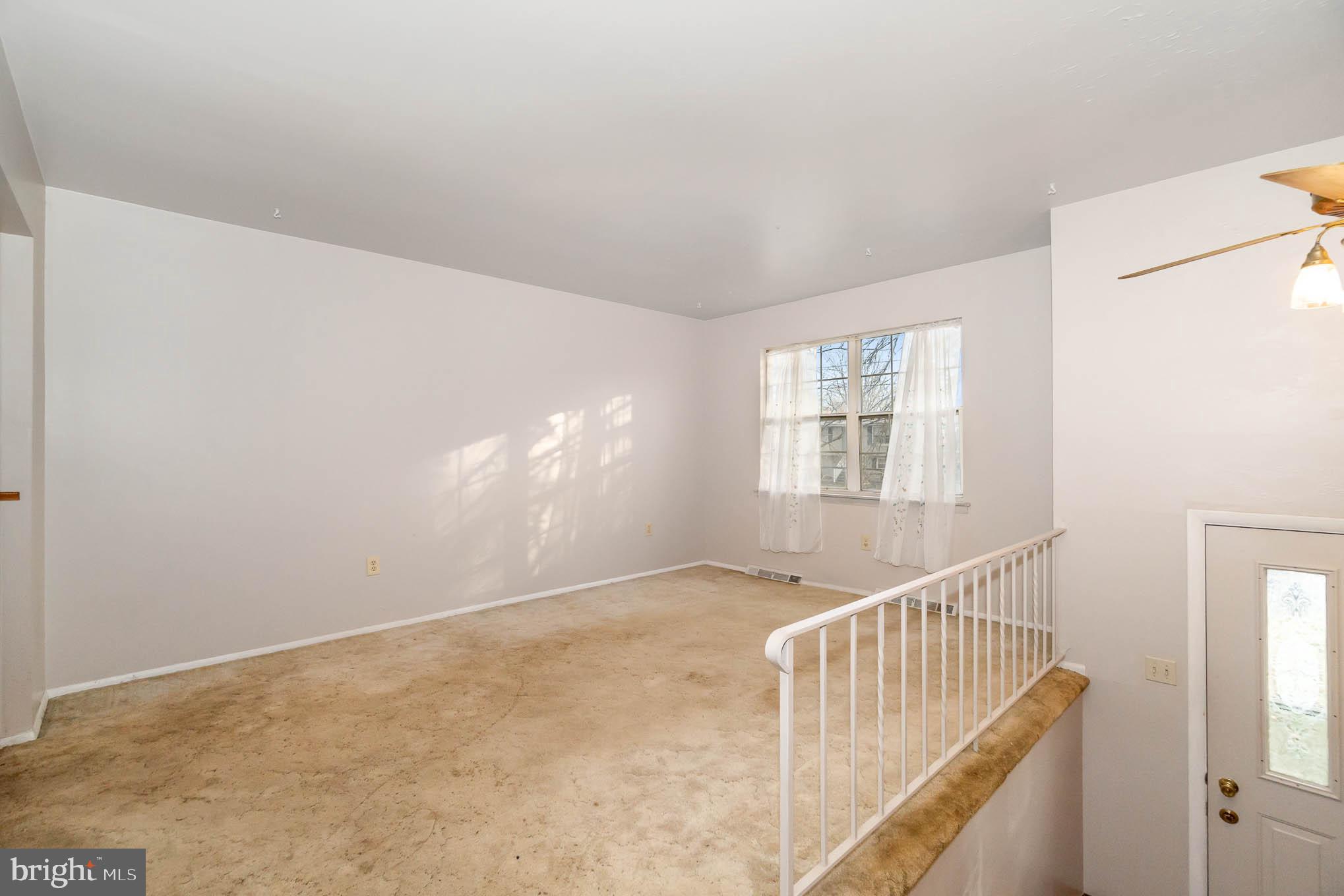 27 Sherman Street Hanover, PA 17331 - Photo 4 of 26