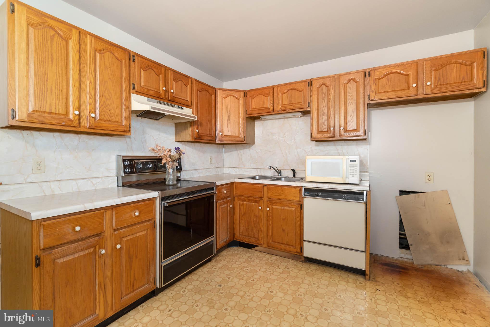 27 Sherman Street Hanover, PA 17331 - Photo 6 of 26